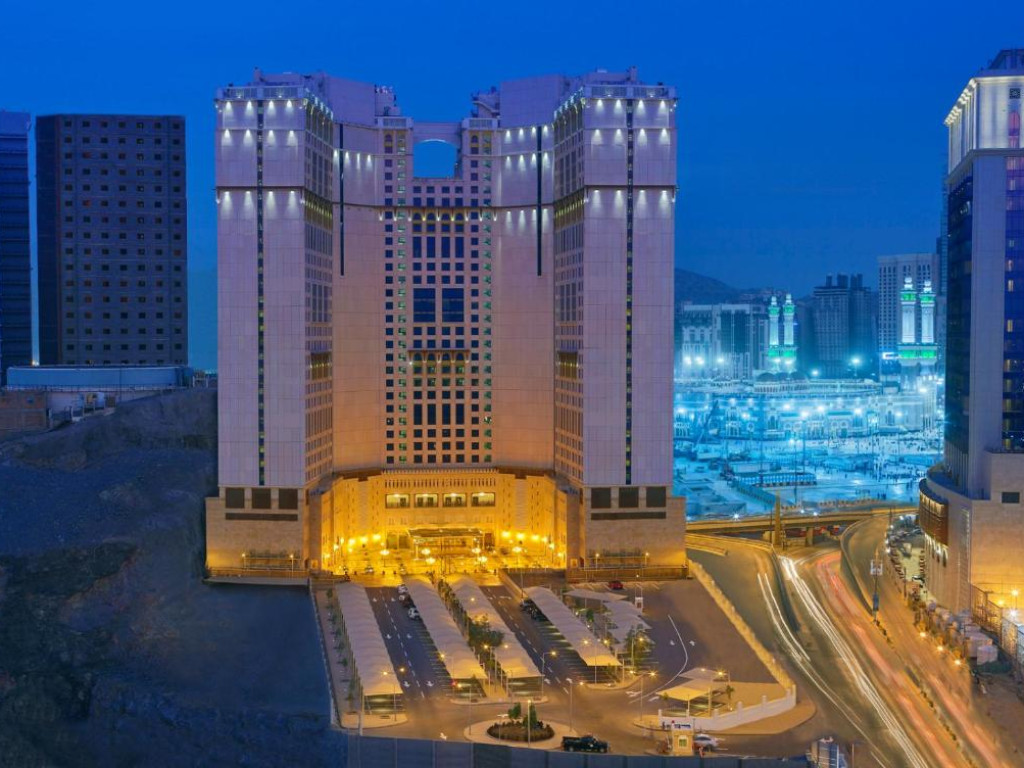 Anjum Hotel Makkah – 4 Reasons Why Anjum Hotel Mecca is Perfect for Umrah Pilgrims
