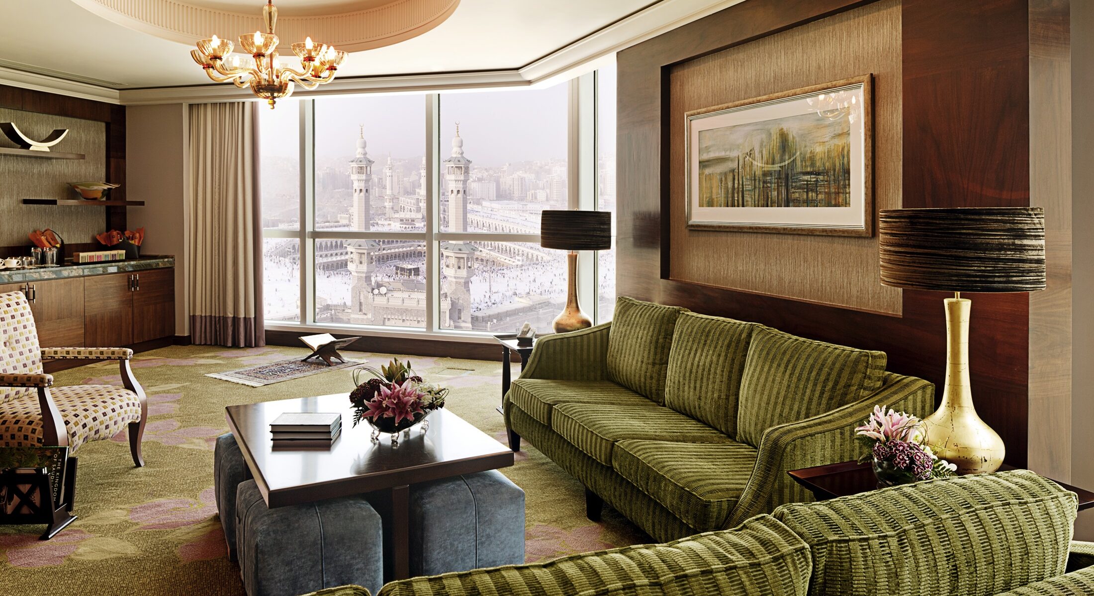 Booking Raffles Makkah Palace: Your 2026 Suite Guide