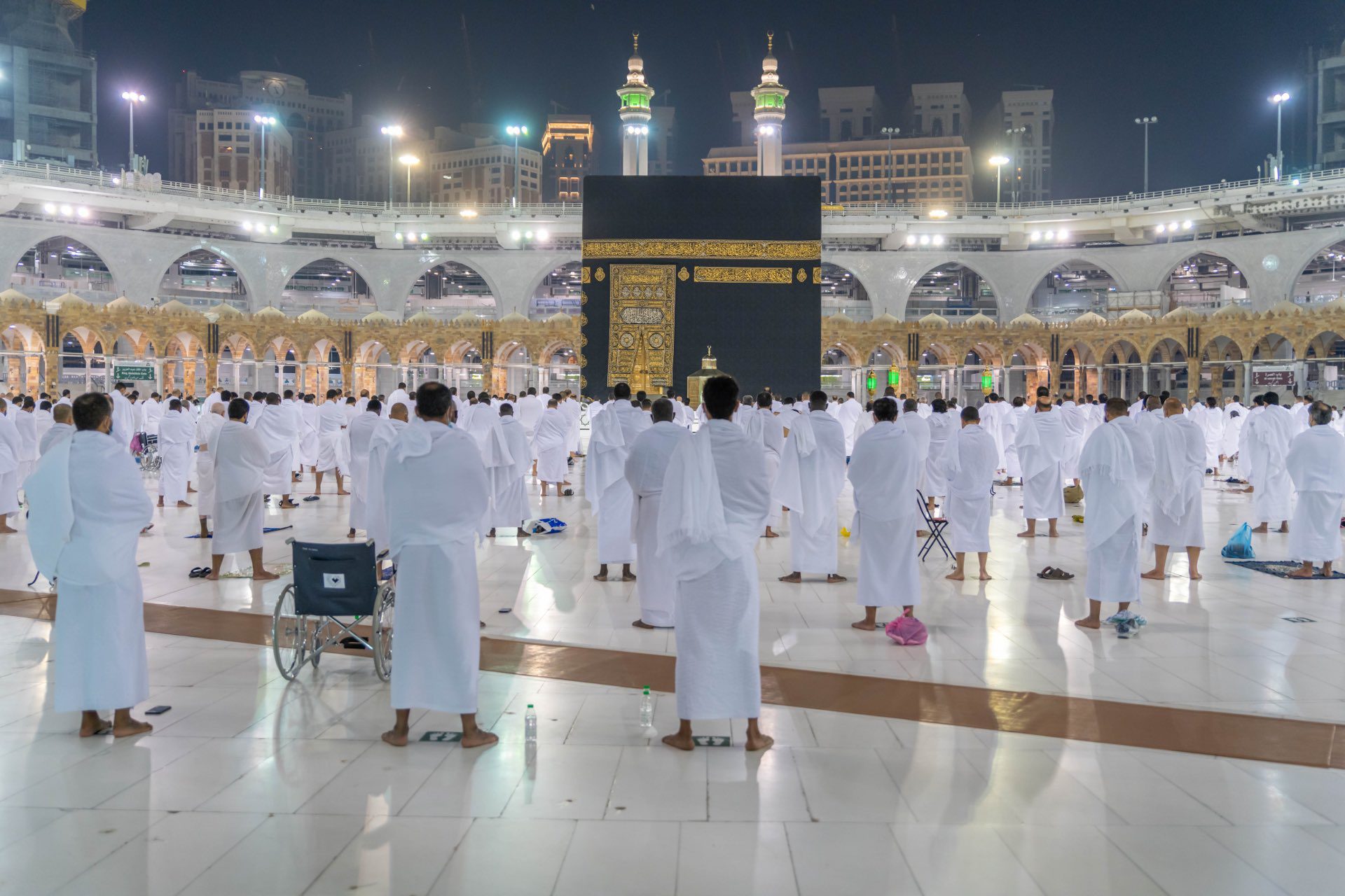 Cheap Umrah Packages from the UK: How to Find the Best Deals