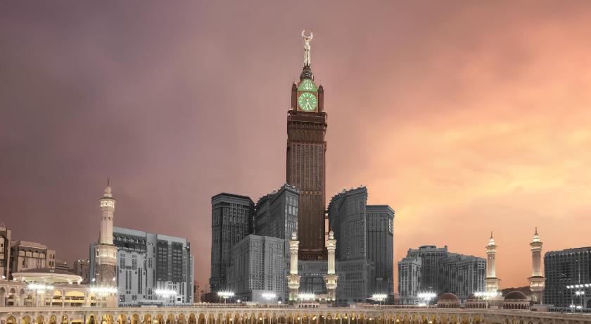 Fairmont Makkah Clock Royal Tower