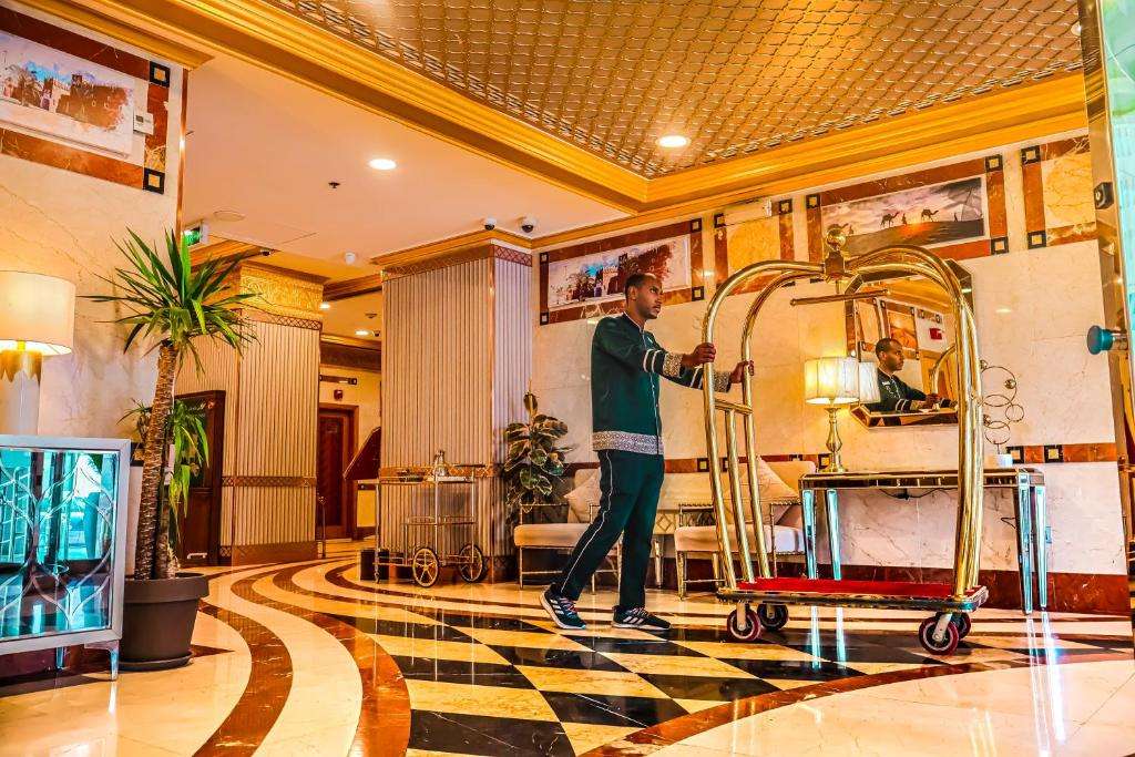 Uploaded Image 1752142123093