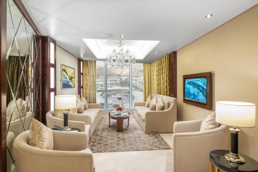 Uploaded Image 1752236253427