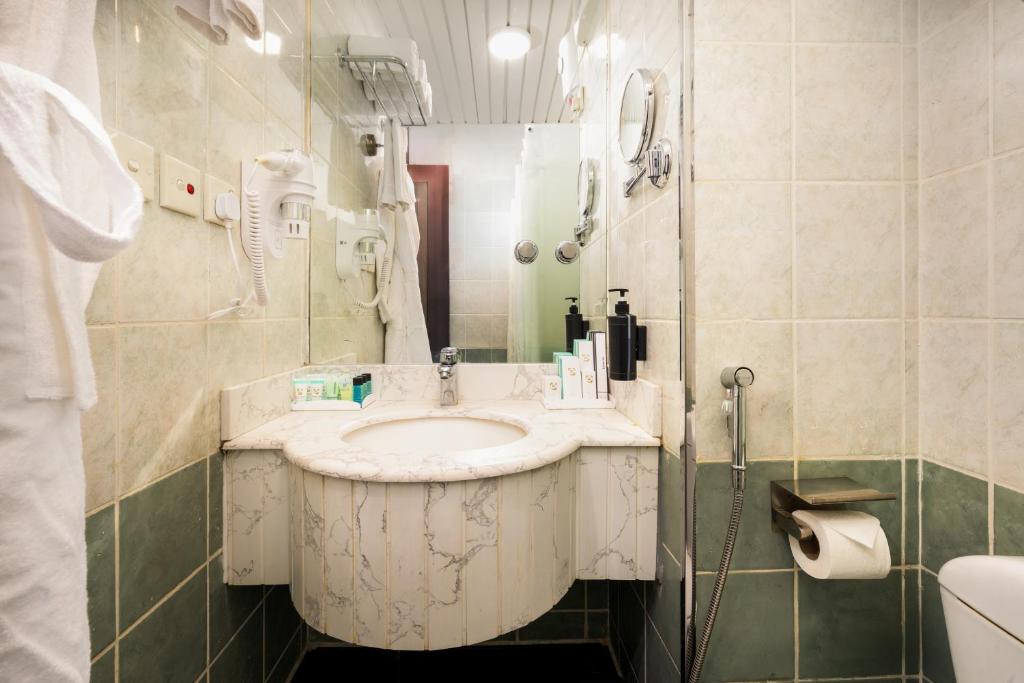 Uploaded Image 1752733799035