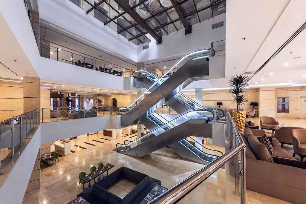 Uploaded Image 1752771631647