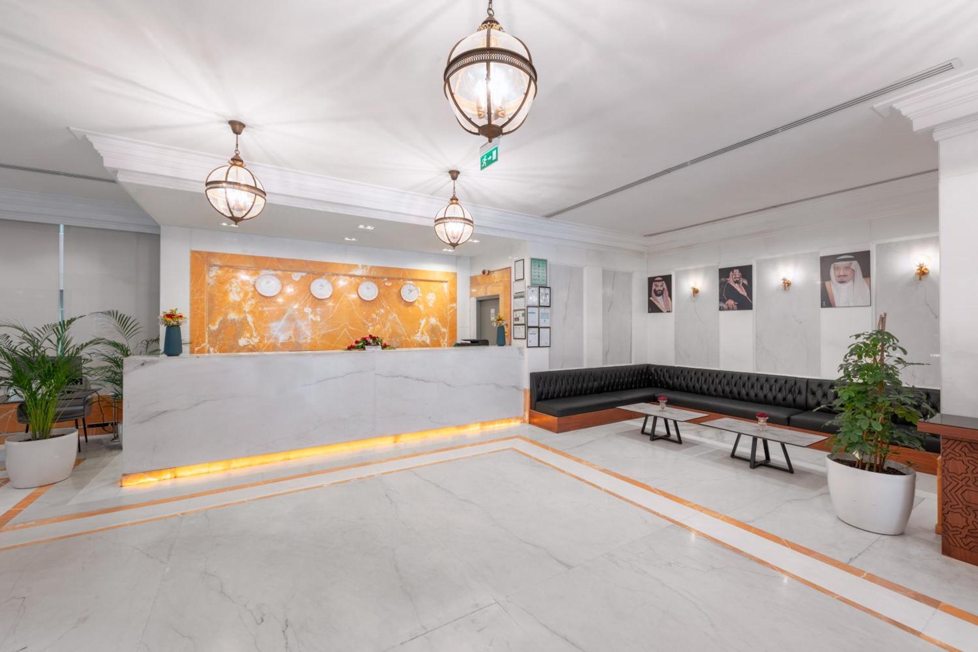 Uploaded Image 1759746326919