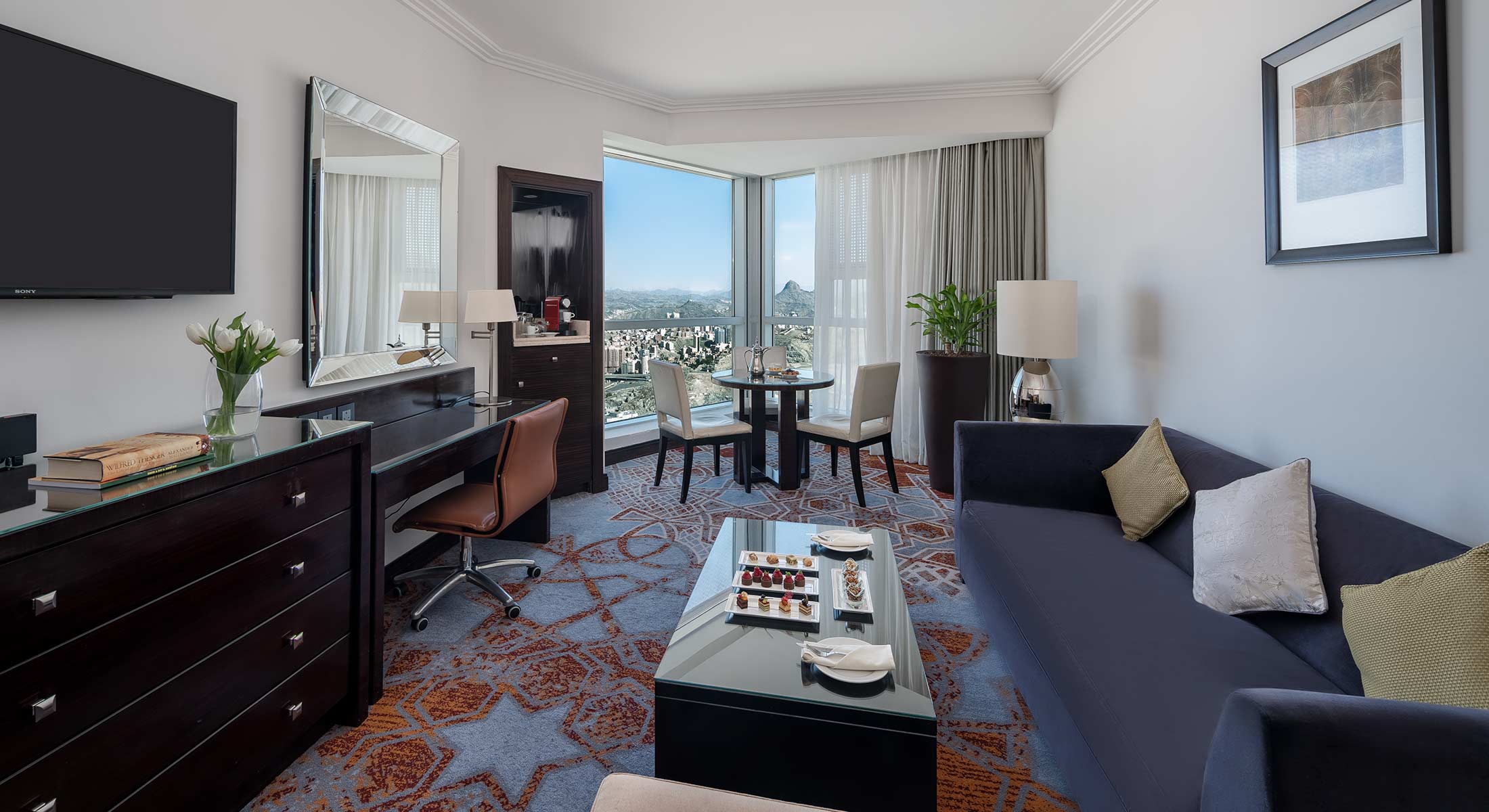 Swissôtel Makkah Rooms and Prices: Best Options for Kaaba Views in 2026